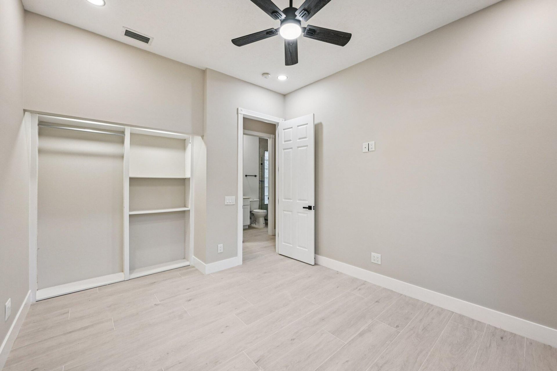 8774 SE Retreat Drive, Hobe Sound, FL 33455 Photo