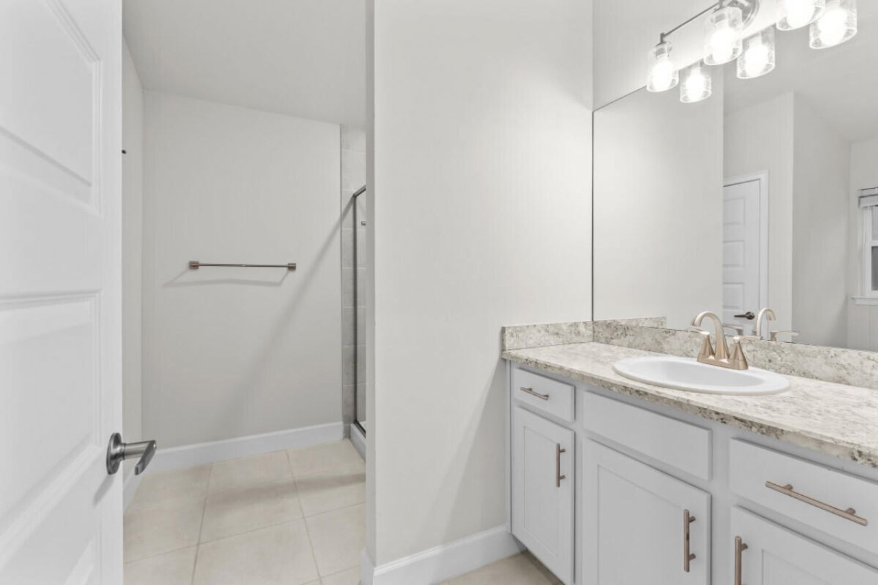 886 NE Whistling Duck Way, Port Saint Lucie, FL 34983 Photo