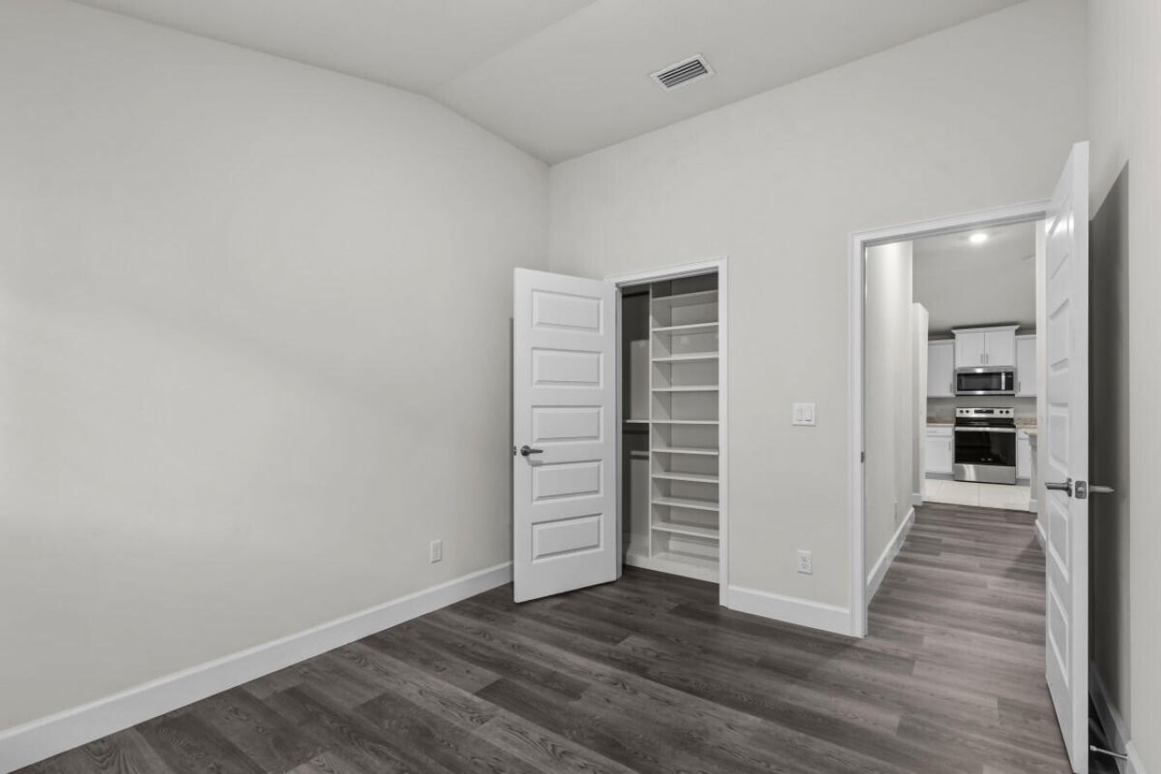 886 NE Whistling Duck Way, Port Saint Lucie, FL 34983 Photo