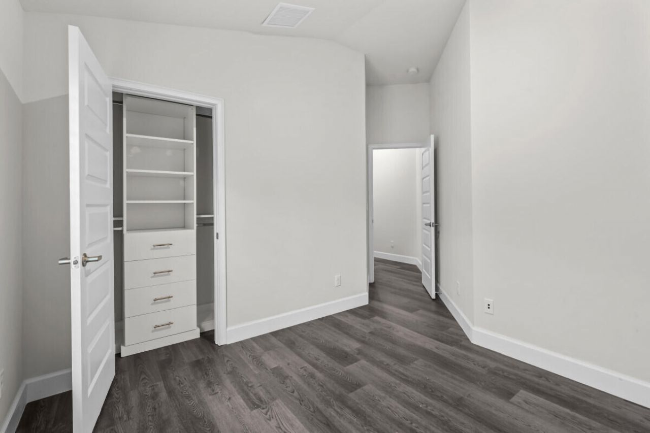 886 NE Whistling Duck Way, Port Saint Lucie, FL 34983 Photo