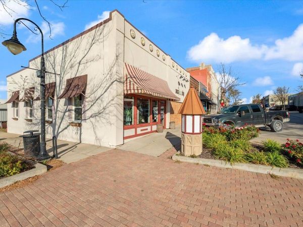 180 S ELM Street, AVOCA, IA 51521