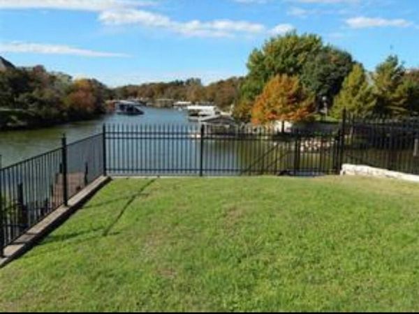 8401 Sunset Cove Drive, Fort Worth, TX 76179