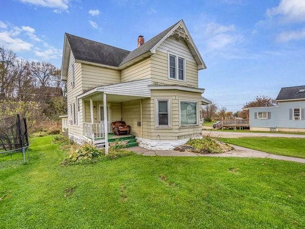 547 E Main Street, Arcadia, WI 54612