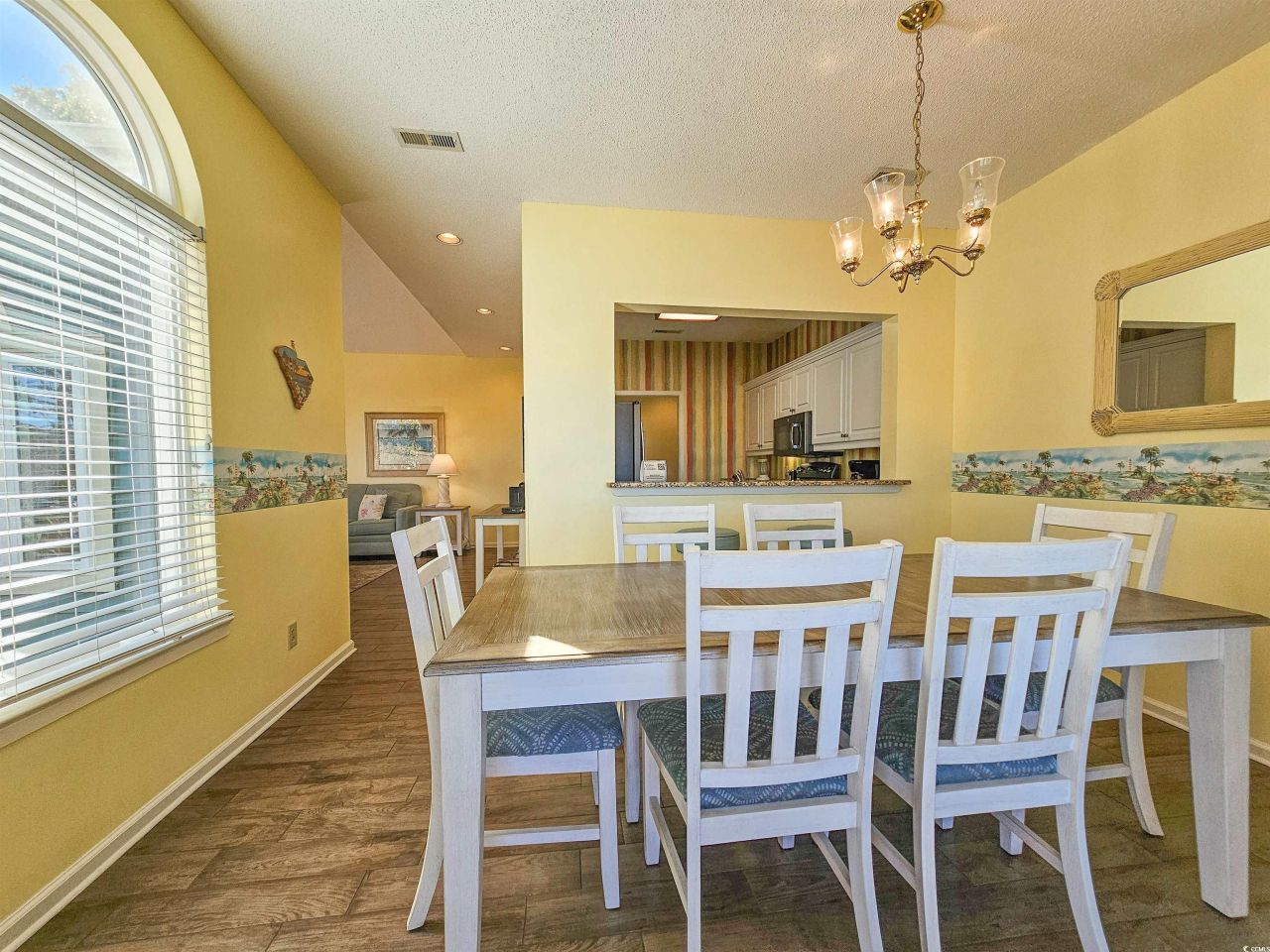 800 Castleford Circle Photo 15