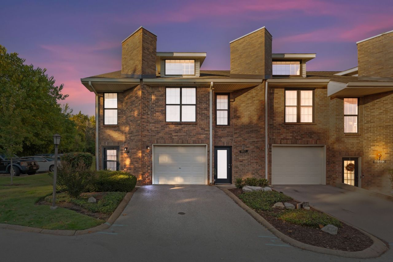 5923 Stone Brook Dr, Brentwood, TN 37027 Main Photo