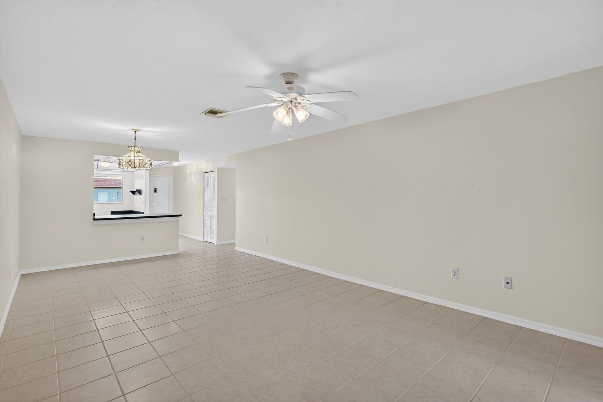 1245 Carlton Court, Unit 204, Fort Pierce, FL 34949 Photo