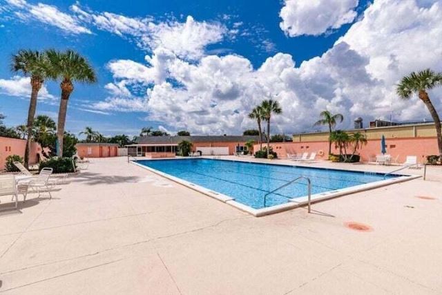 1245 Carlton Court, Unit 204, Fort Pierce, FL 34949 Photo