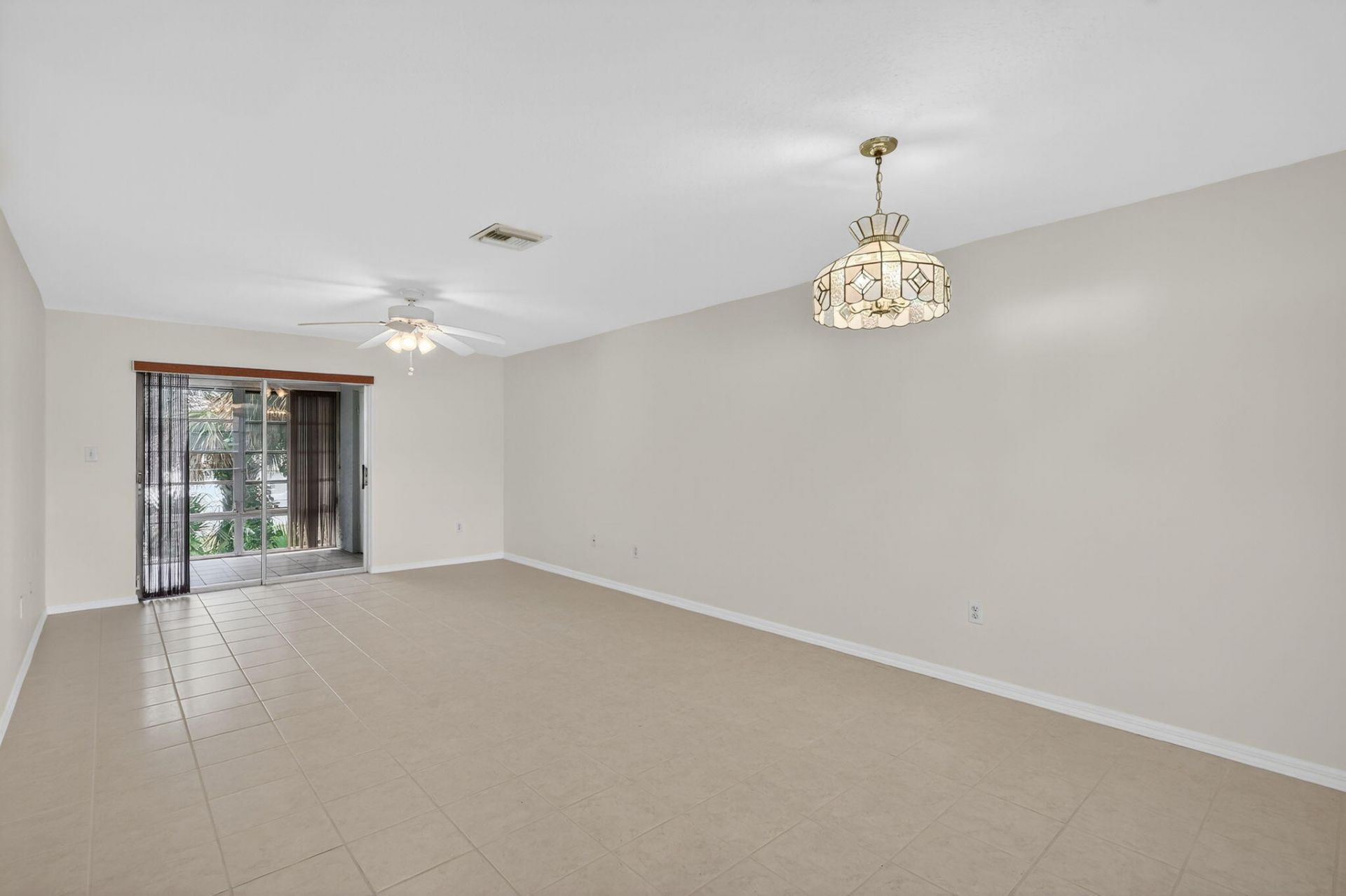 1245 Carlton Court, Unit 204, Fort Pierce, FL 34949 Photo