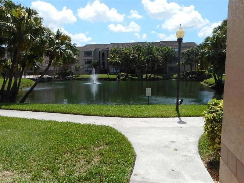2906 S University Drive, Unit 10204, Davie, FL 33328 Photo