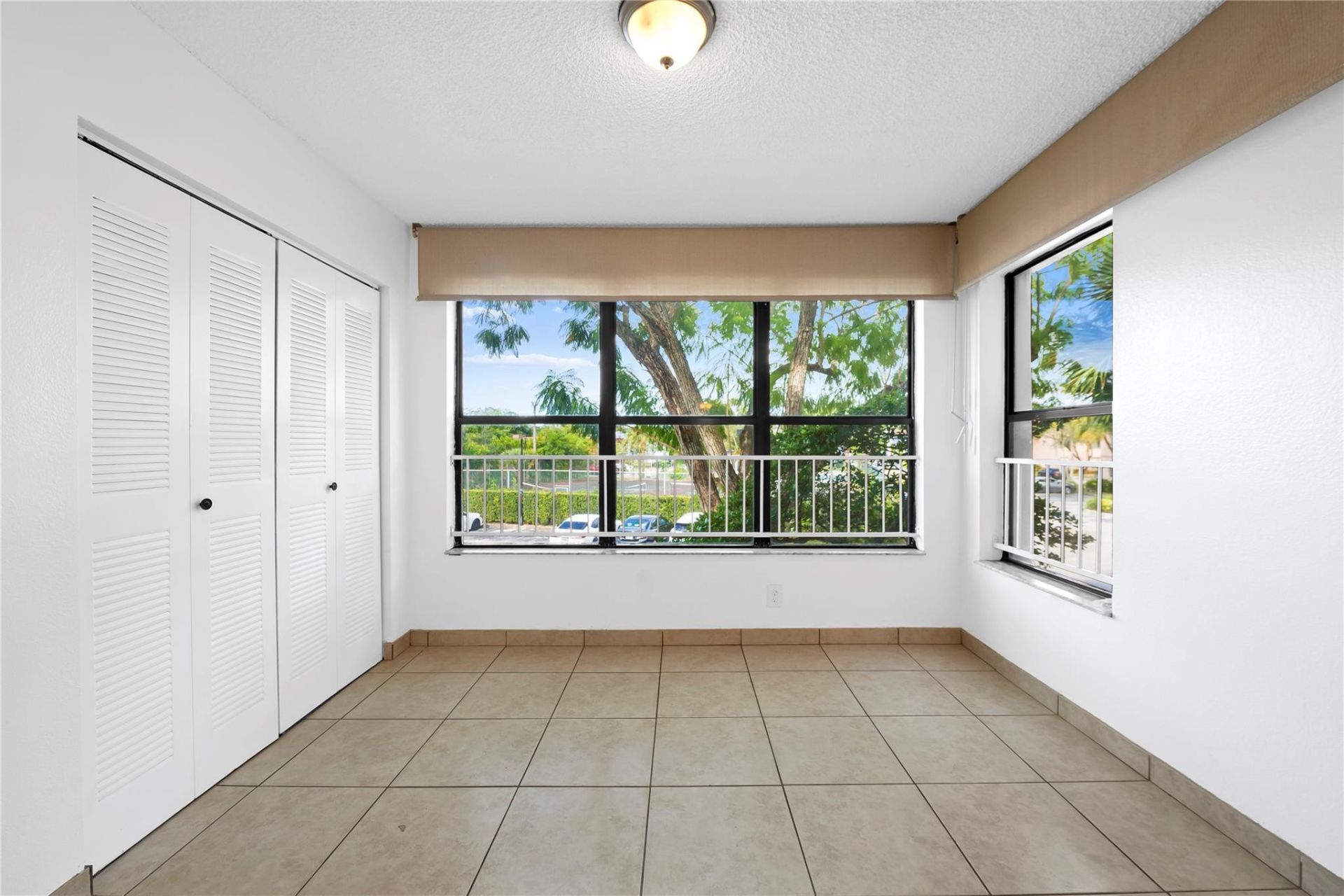 2906 S University Drive, Unit 10204, Davie, FL 33328 Photo