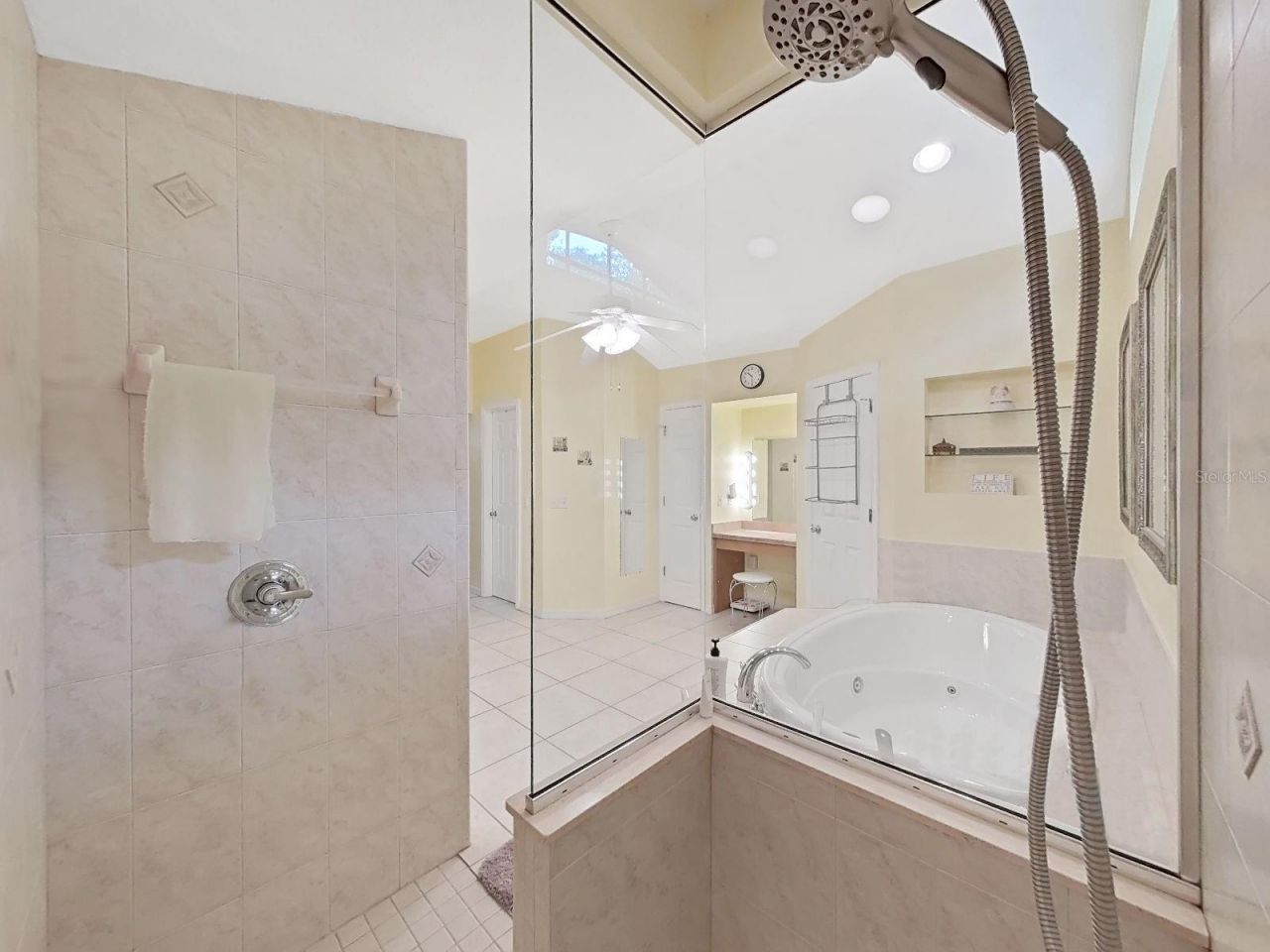 4111 Robinson Road, Valrico, FL 33594 Photo