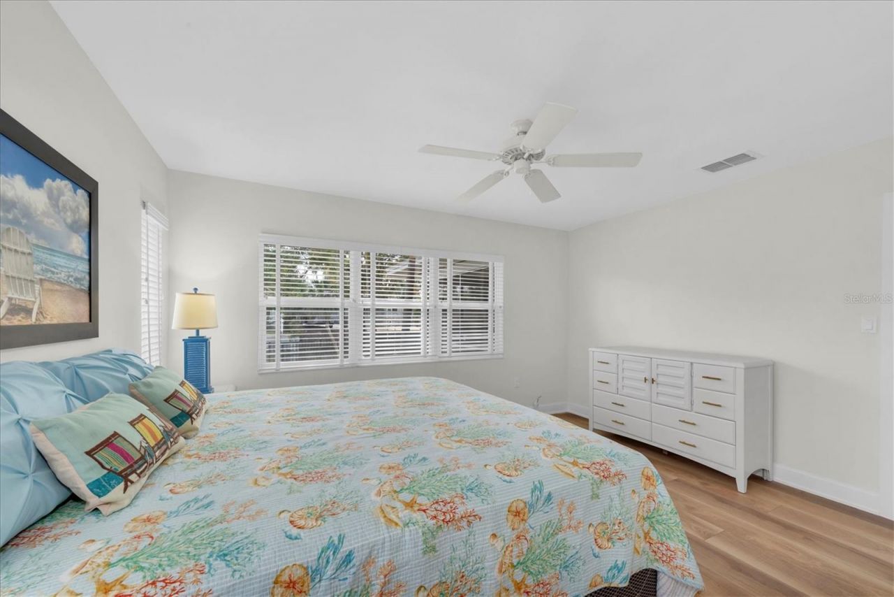 4812 Venetian Place Ne, Saint Petersburg, FL 33703 Photo