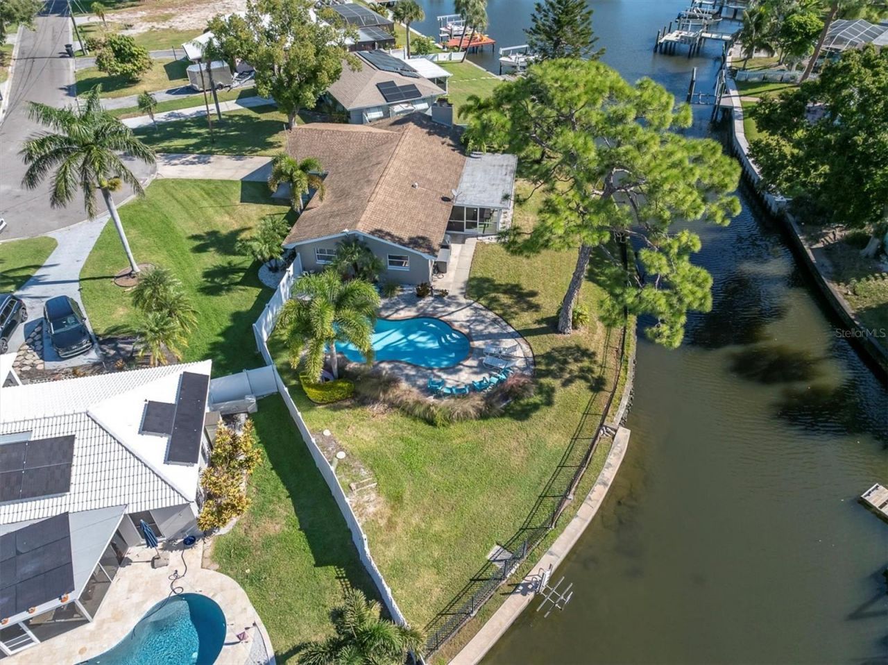 4812 Venetian Place Ne, Saint Petersburg, FL 33703 Photo