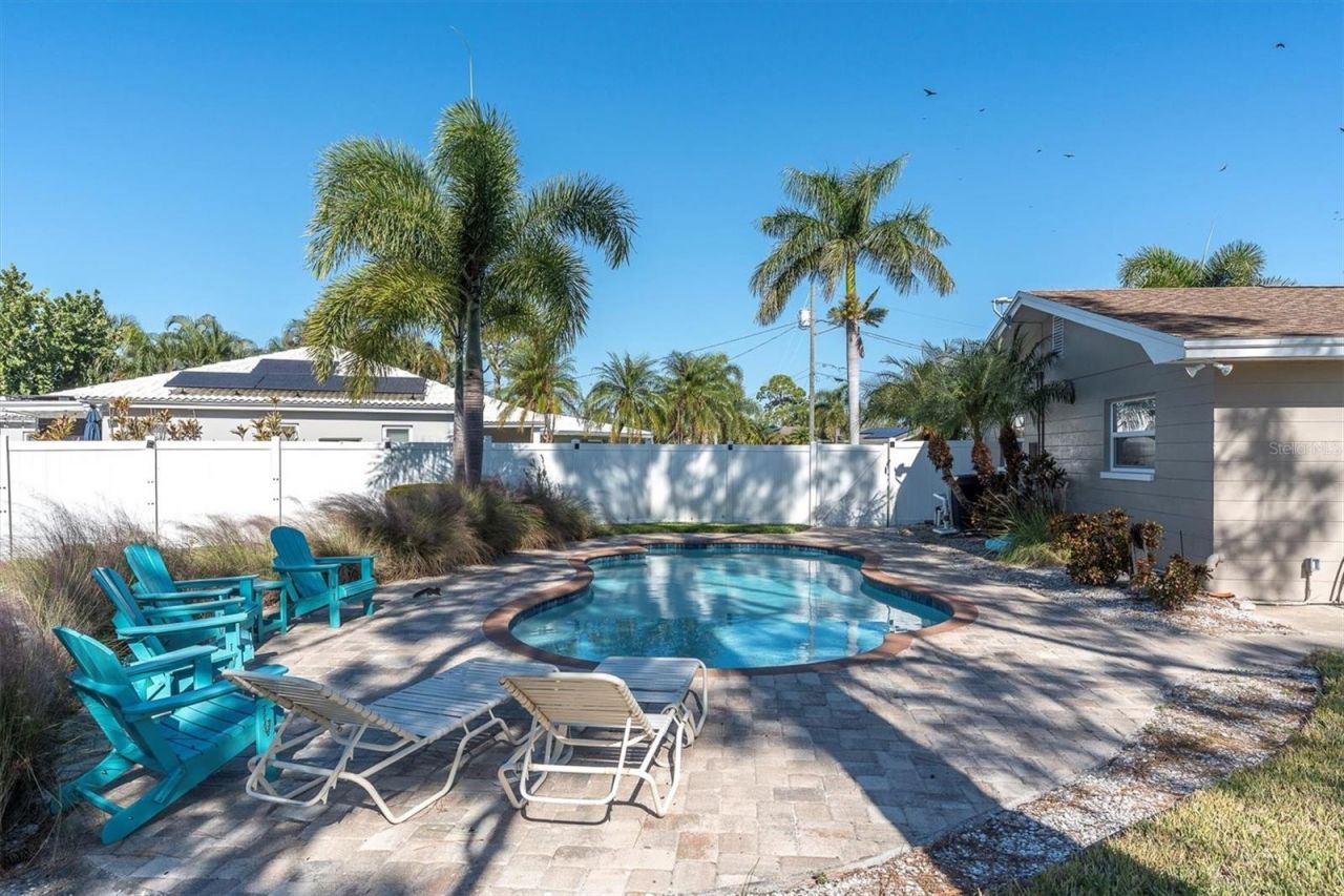 4812 Venetian Place Ne, Saint Petersburg, FL 33703 Photo