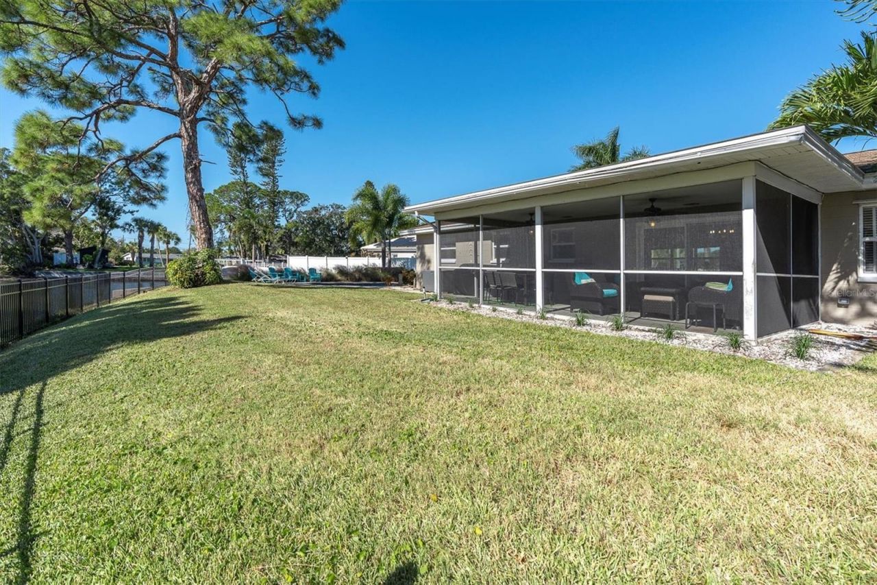 4812 Venetian Place Ne, Saint Petersburg, FL 33703 Photo