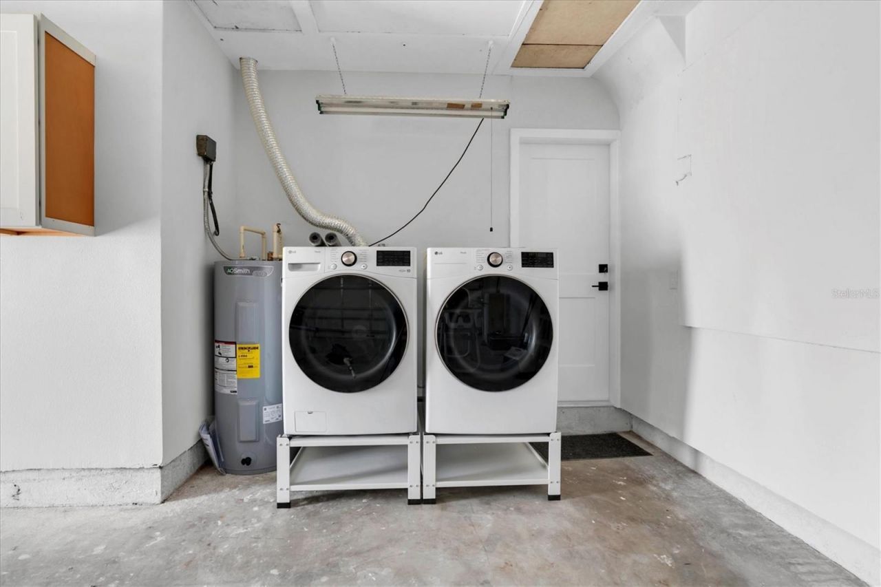 4812 Venetian Place Ne, Saint Petersburg, FL 33703 Photo