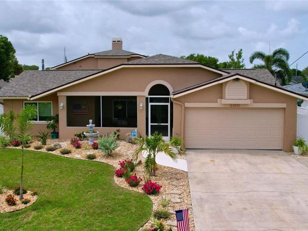 386 WESTWINDS DRIVE, PALM HARBOR, FL 34683