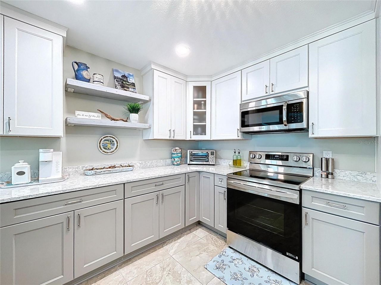 386 Westwinds Drive, Palm Harbor, FL 34683 Photo