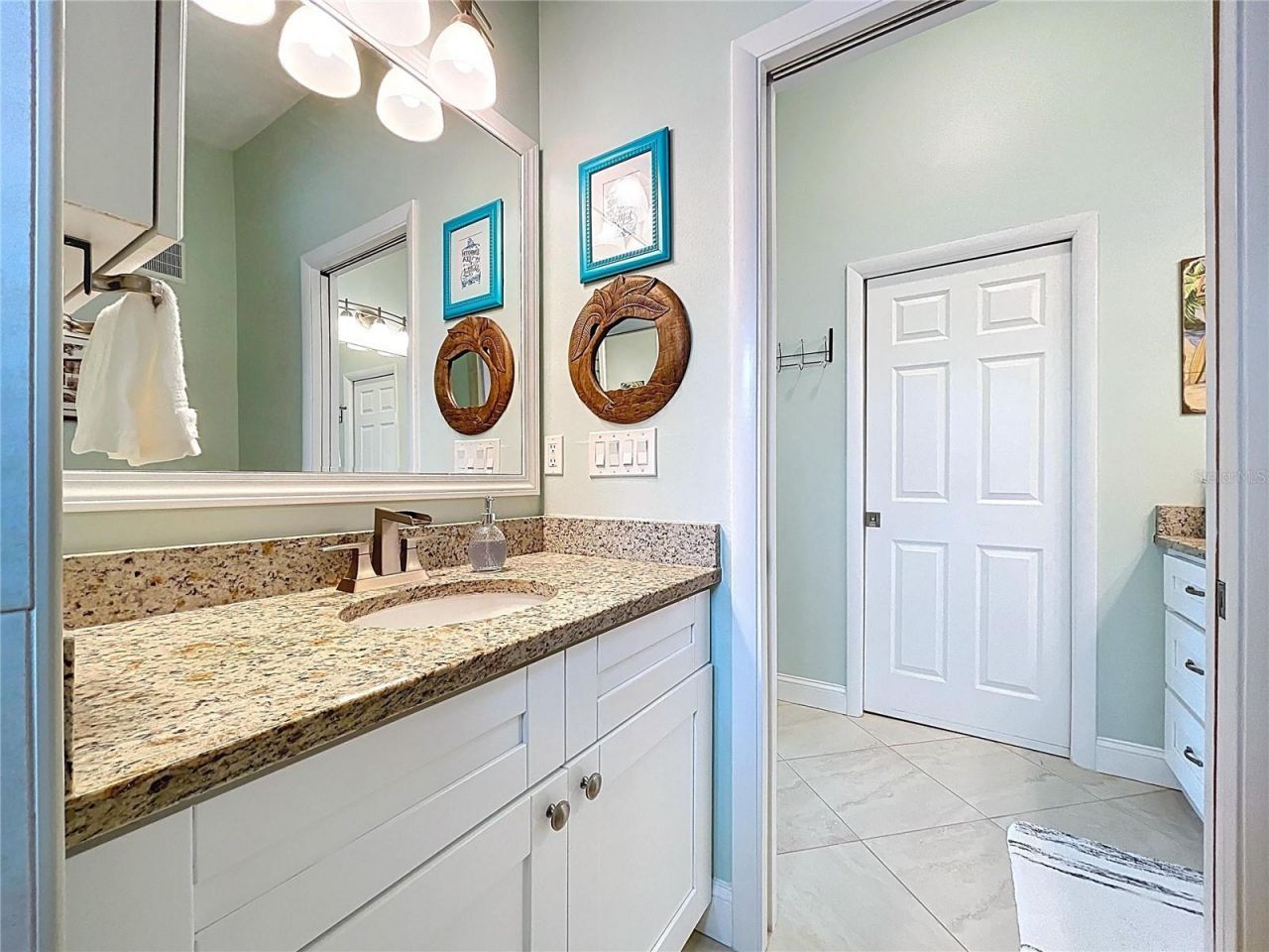 386 Westwinds Drive, Palm Harbor, FL 34683 Photo