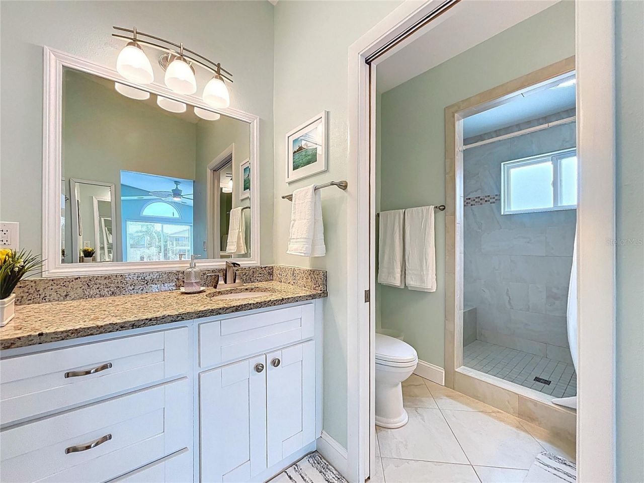 386 Westwinds Drive, Palm Harbor, FL 34683 Photo