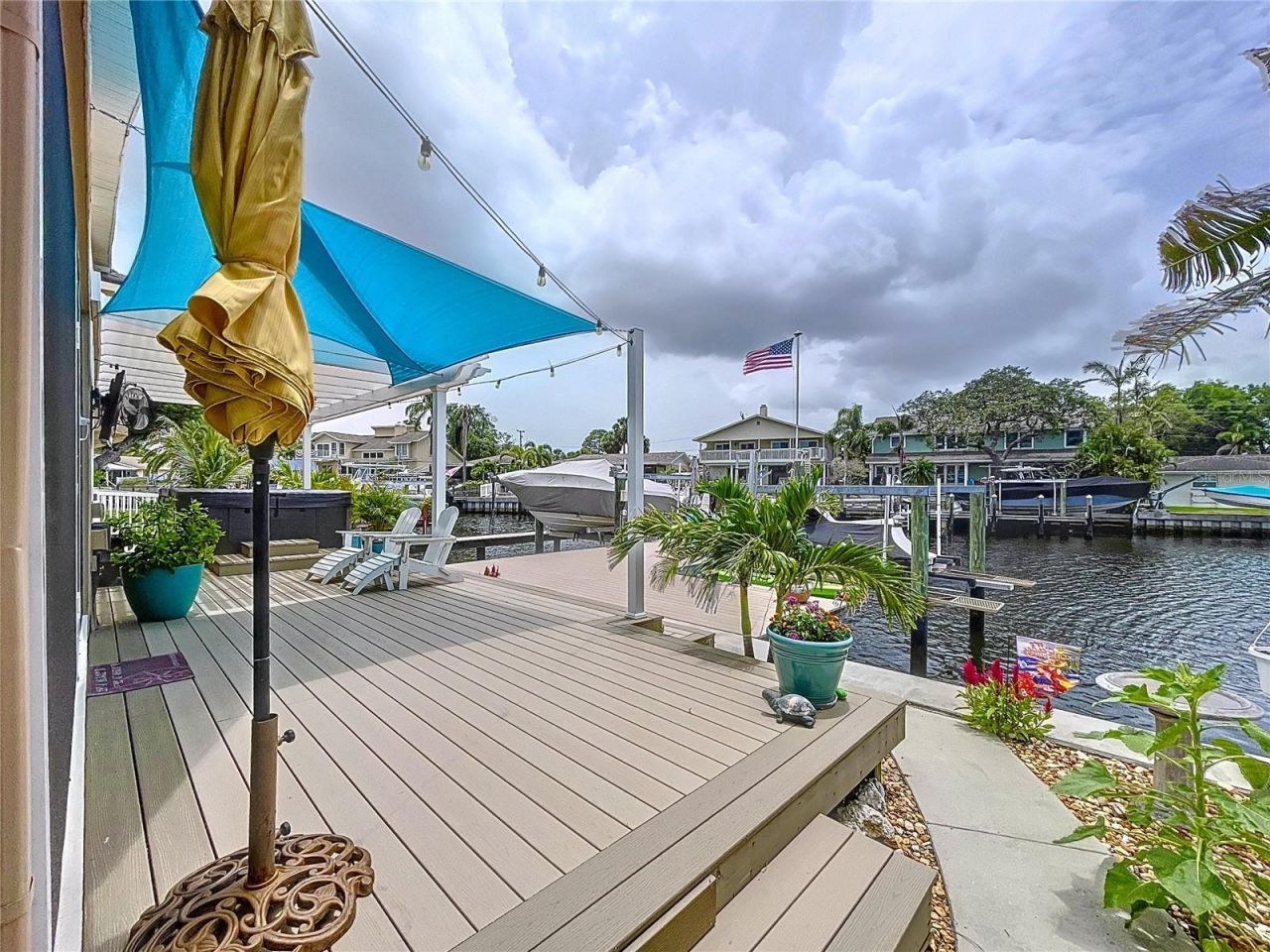 386 Westwinds Drive, Palm Harbor, FL 34683 Photo