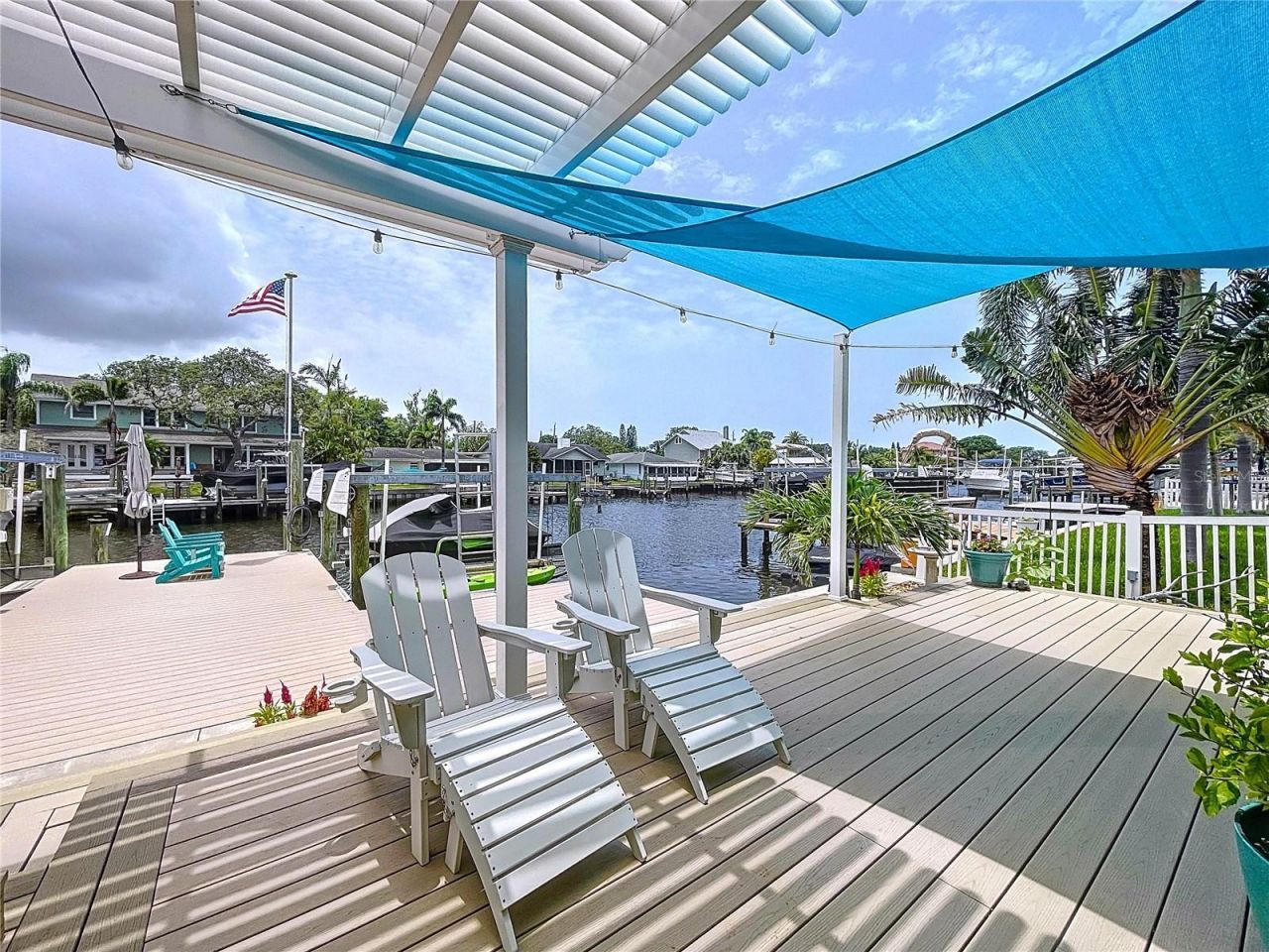 386 Westwinds Drive, Palm Harbor, FL 34683 Photo