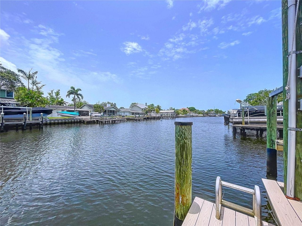 386 Westwinds Drive, Palm Harbor, FL 34683 Photo