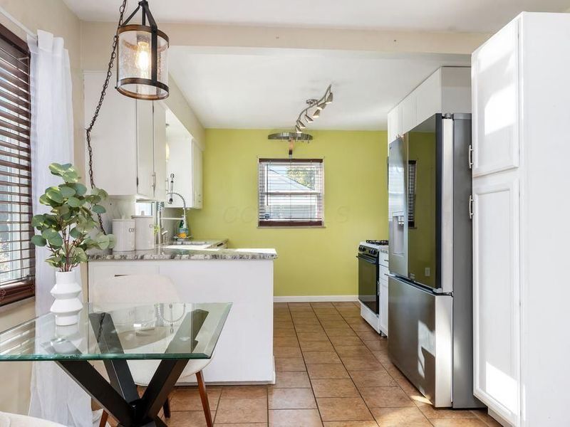 457 Guernsey Avenue, Columbus, OH 43204 Photo 10