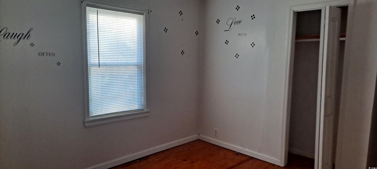 9816 Powell Rd. Photo 10