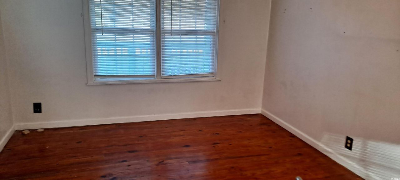 9816 Powell Rd. Photo 12