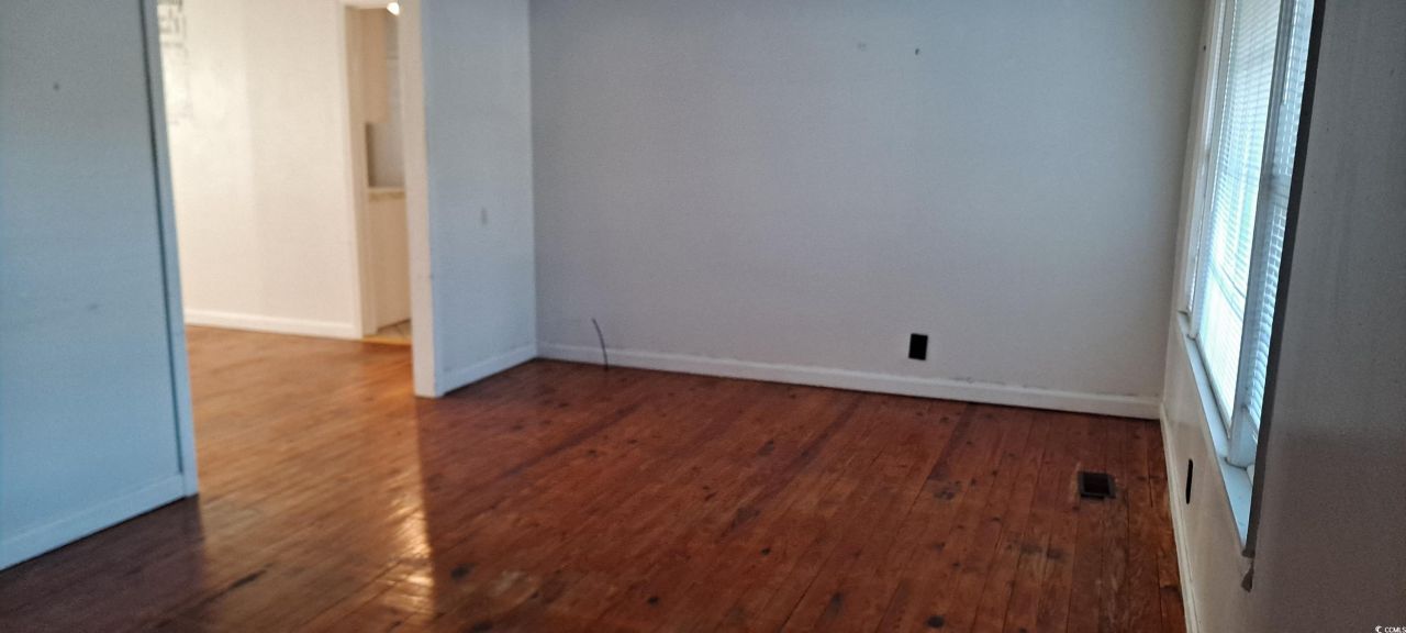 9816 Powell Rd. Photo 8