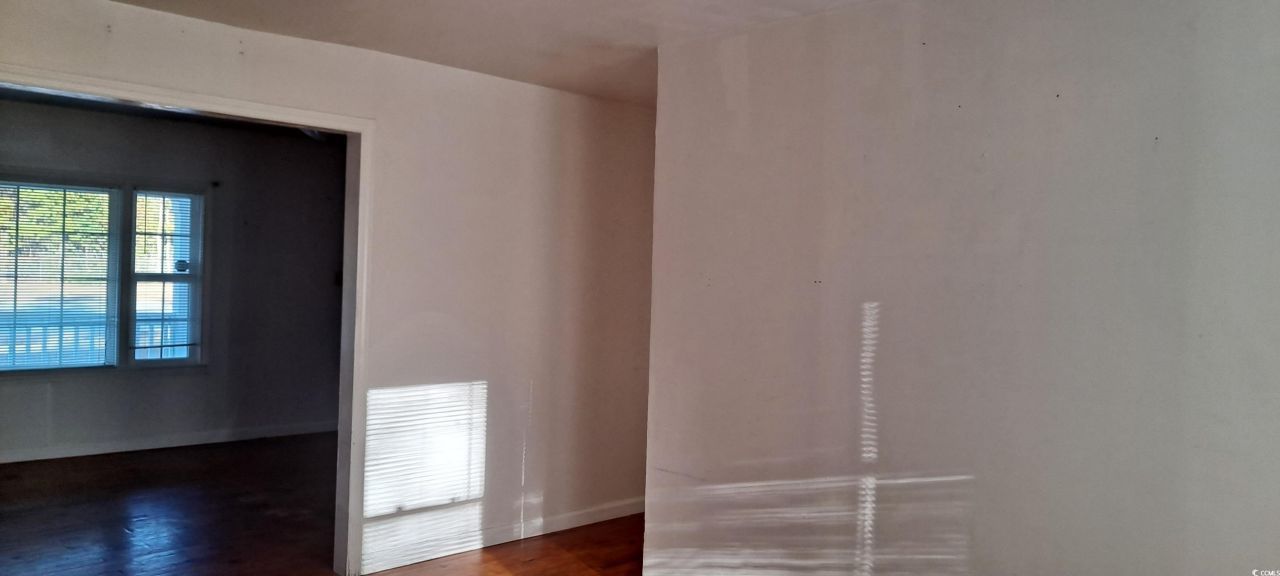 9816 Powell Rd. Photo 9