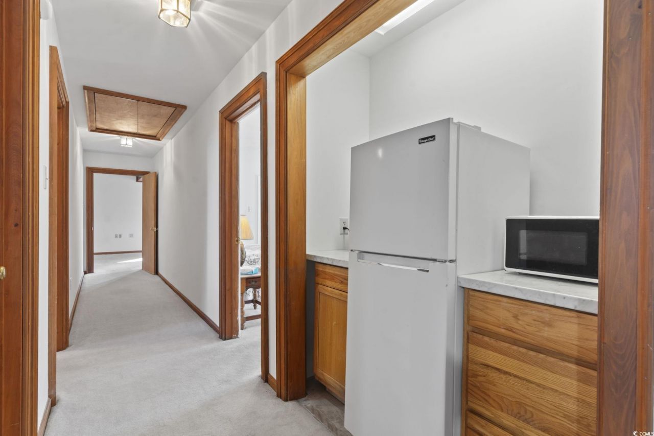 707 Thomas Ave. Photo 22