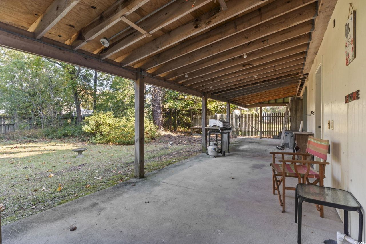 707 Thomas Ave. Photo 33