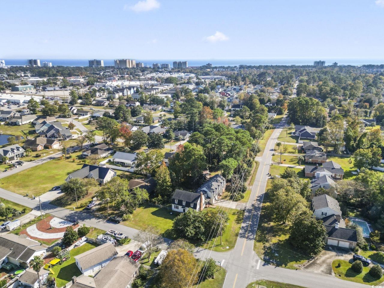 707 Thomas Ave. Photo 36