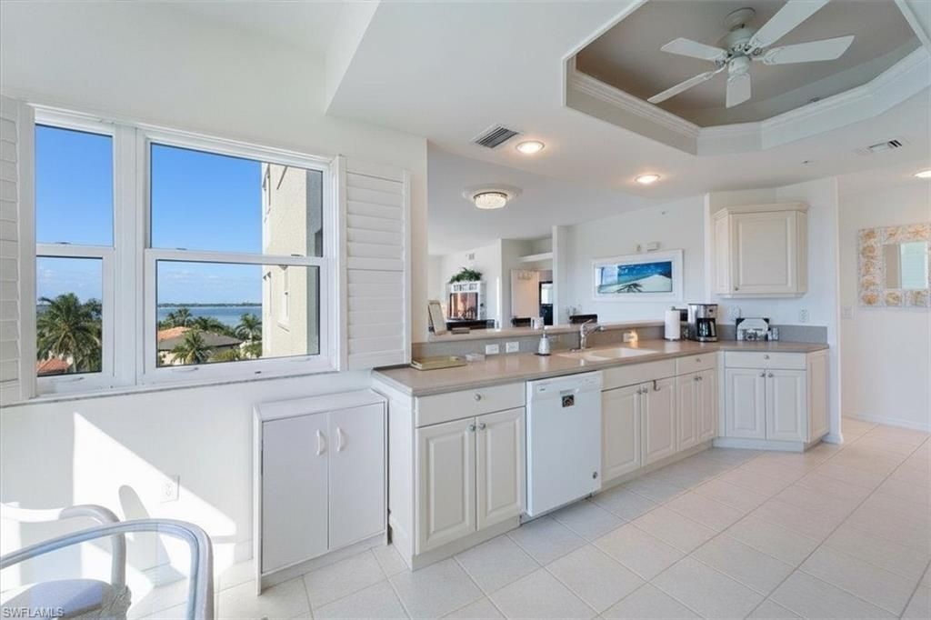 14819 Laguna Dr, Unit 501, Fort Myers, FL 33908 Photo