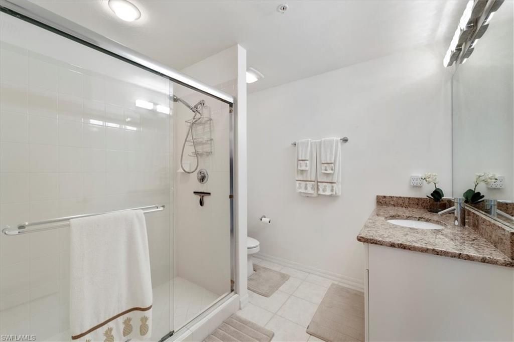 14819 Laguna Dr, Unit 501, Fort Myers, FL 33908 Photo
