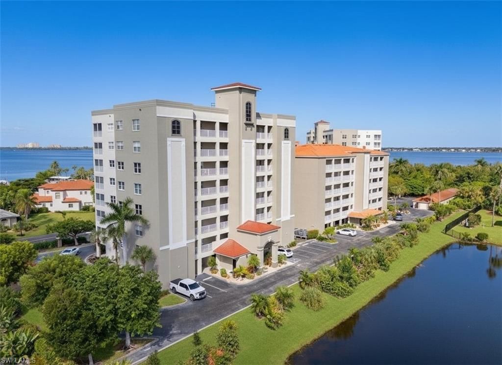 14819 Laguna Dr, Unit 501, Fort Myers, FL 33908 Photo
