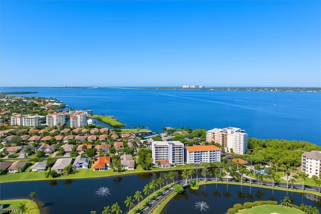 14819 Laguna Dr, Unit 501, Fort Myers, FL 33908 Photo