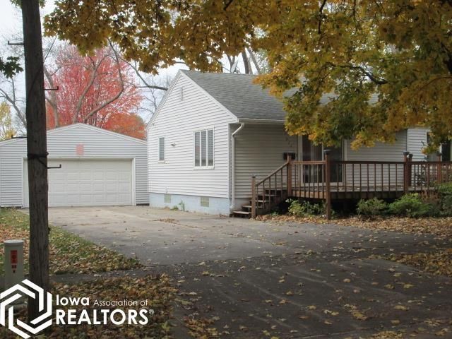 711 3rd Avenue Ne, Belmond, IA 50421 Main Photo