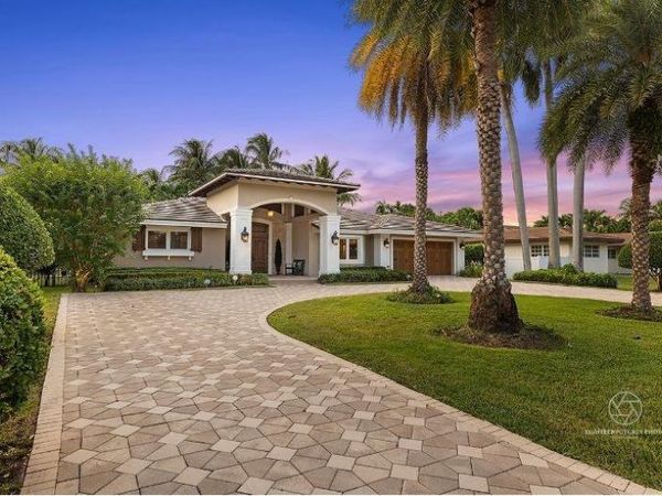 707 NE 26 Ave., Fort Lauderdale, FL 33304