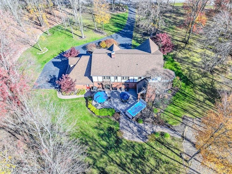 1874 Cottesworth Lane, Gates Mills, OH 44040 Photo 4