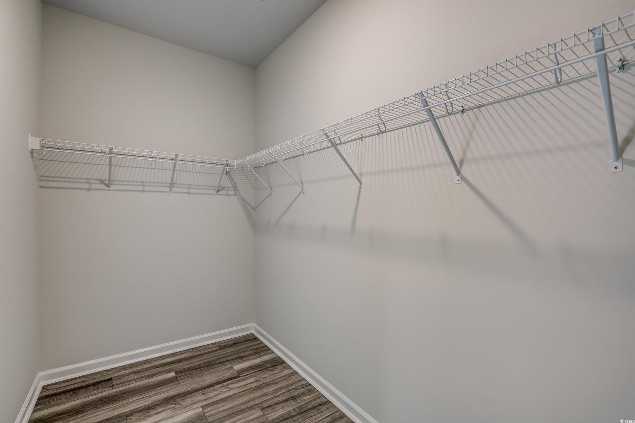 324 Garden Grove St Photo 20