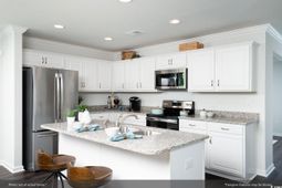 324 Garden Grove St photo 4