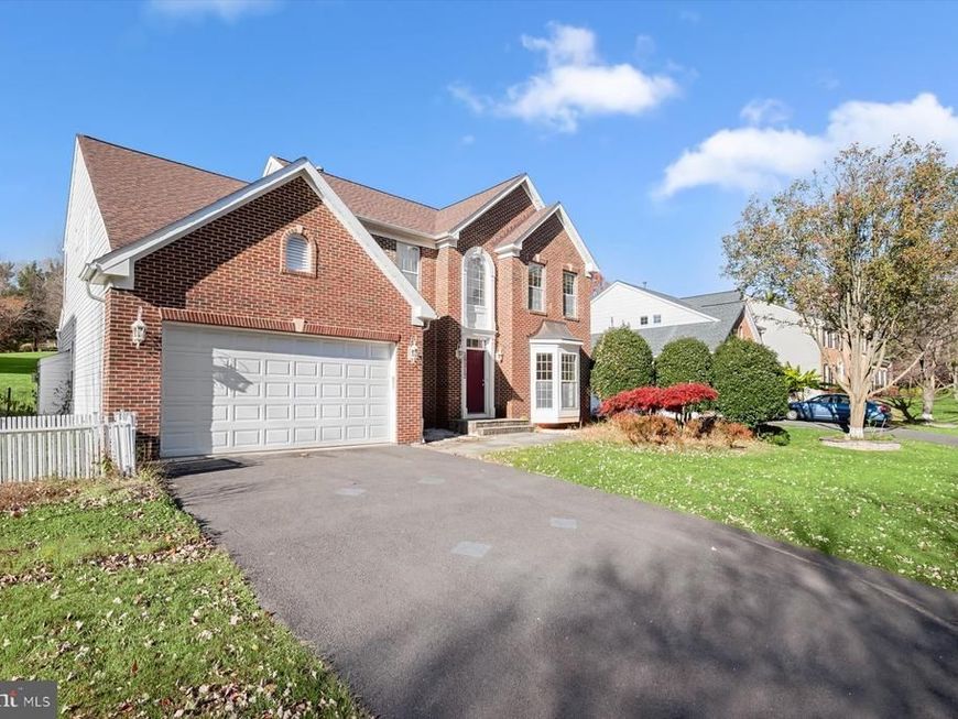 19312 Plummer Drive, Germantown, MD 20876 Main Photo