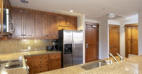 4001 Northstar Drive, Truckee, CA 96161 Photo