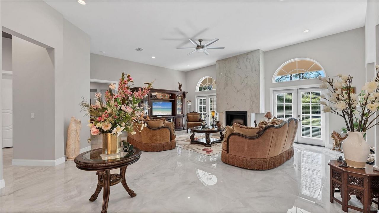 39851 & 39855 Darlington Avenue, Lady Lake, FL 32159 Photo