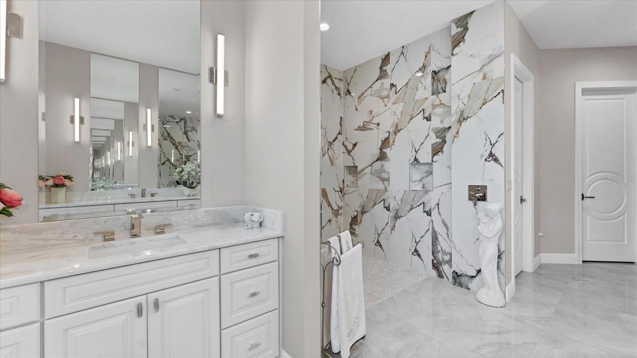 39851 & 39855 Darlington Avenue, Lady Lake, FL 32159 Photo