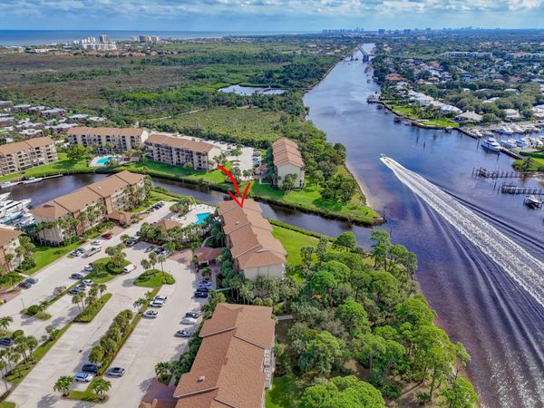 2201 Marina Isle Way, Unit 202, Jupiter, FL 33477