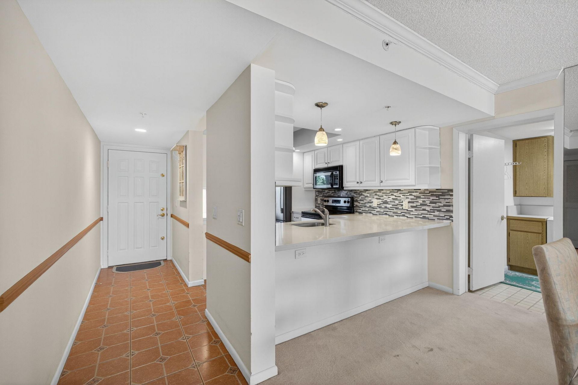 2201 Marina Isle Way, Unit 202, Jupiter, FL 33477 Photo